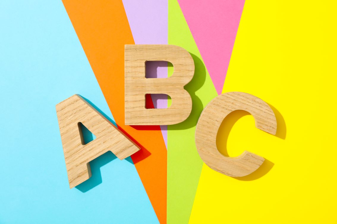 Confira 10 atividades de alfabetização para a sua escola inovar