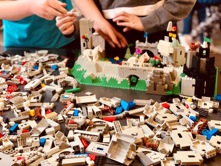 Inteligência espacial: o que é e como desenvolver na escola 1 inteligencia espacial lego